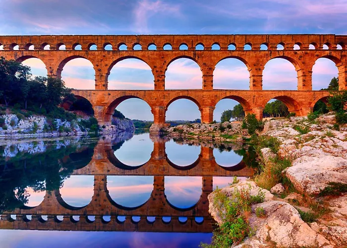 Un Petit Paradis, Centre De